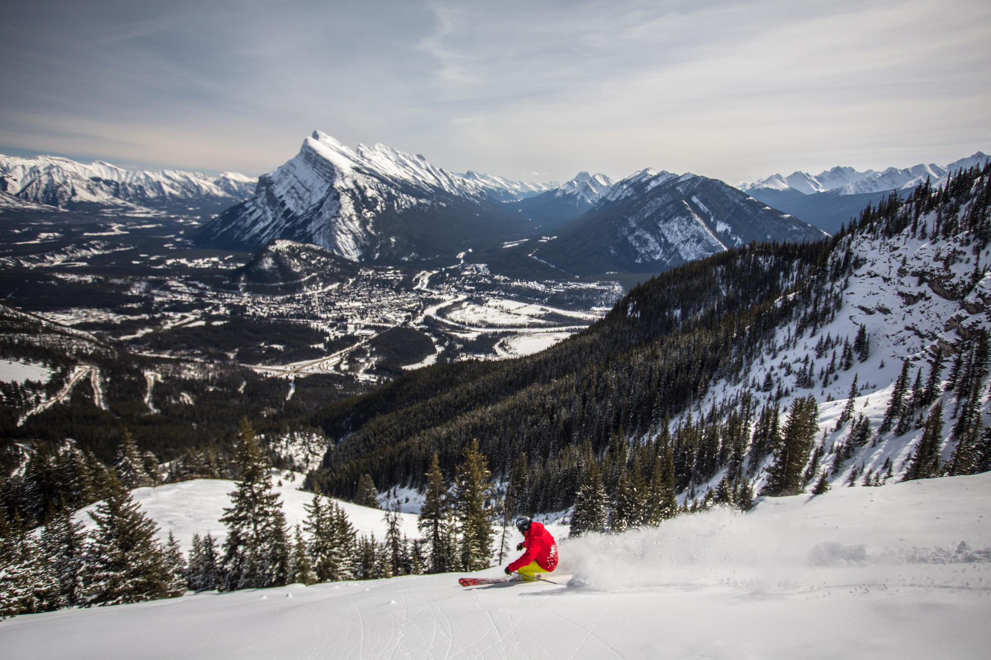 SkiBig3 Tips: Guide to Lake Louise in Winter – SkiBig3